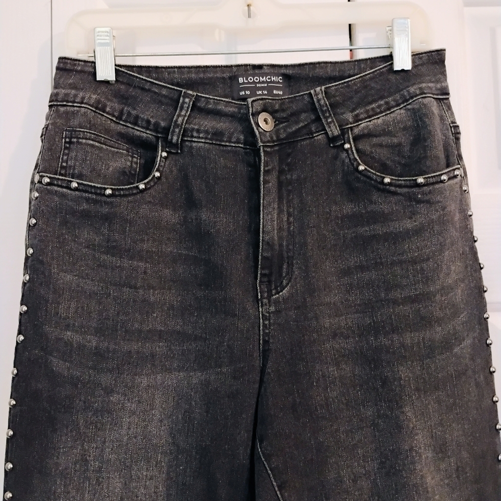 BloomChic Studded High Waisted Skinny Jeans Sz. 10
